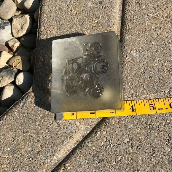 Vintage Crystal Glass Car Ford - Picture 10 of 10